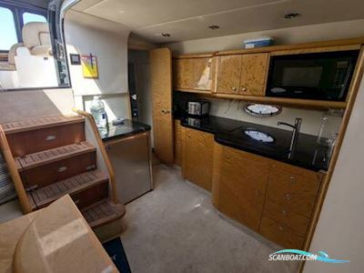 Sunseeker Portofino 400 Motorboat 1998, with Mercruiser engine, United Kingdom