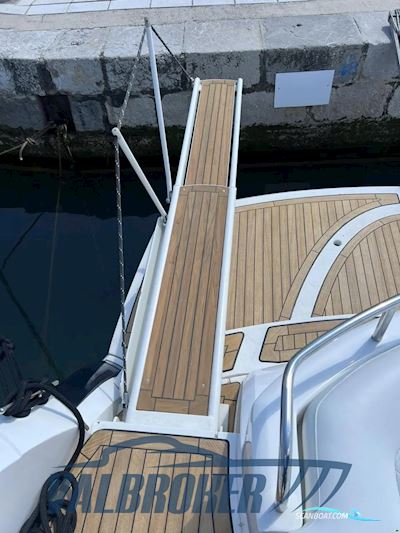 Sunseeker Portofino 46 Motorboat 2005, with Volvo Penta Tamd 75 engine, Croatia