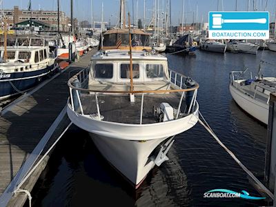 Super Van Craft 13.50 Motorboat 1978, with Volvo Penta engine, The Netherlands