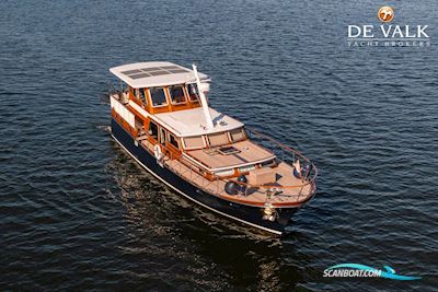 Super Van Craft 1570 Motorboat 1971, with John Deere engine, The Netherlands