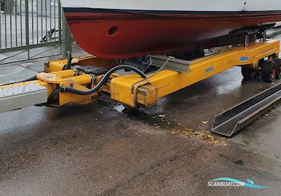 Taiwans Trawler Motorboat 1980, with Ford Lehman 2715, 6 Cyl, 120 Hp engine, Sweden