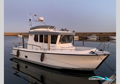 Targa 27.2 Motorboat 2018, with Volvo Penta D6-330 Dph engine, Sweden