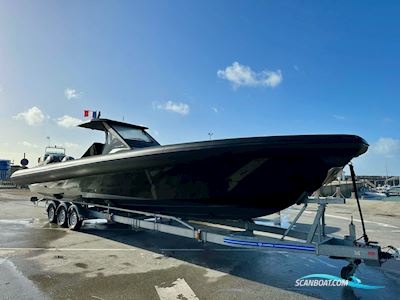 Technohull Explorer 40s Motorboat 2022, with Mercury 450R V8 engine, France