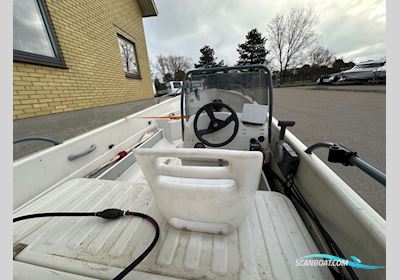 Terhi 6020 (2002) med Yamaha 25 HK (2001) + trailer & udstyr – Nyserviceret – 45.000 kr Motorboat 2002, with Yamaha engine, Denmark