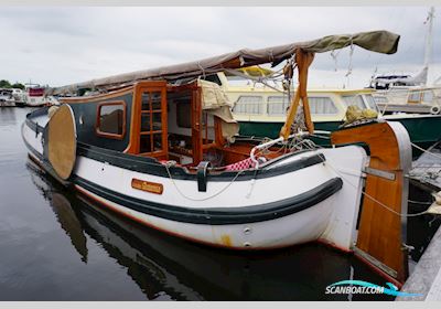 Tjalk 11.80 OK Motorboat 1920, with Yanmar engine, The Netherlands