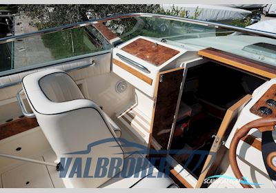 Tony Giugliano 30 Sport Motorboat 1992, with Mercruiser 7,4 engine, Italy