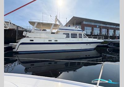 Trader  535 Signature Motorboat 2003, with Yanmar CXM GTE2 engine, United Kingdom