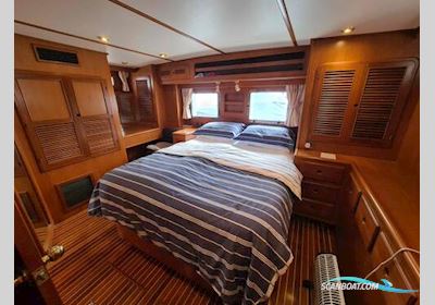 Trader Signature 535 Motorboat 2002, with Caterpillar 3196 engine, United Kingdom