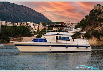 Trader Sunliner 625 Motorboat 2000, with Caterpillar 3196 engine, Greece