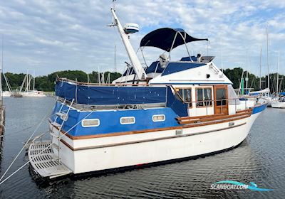 Trawler Sea Ranger 36 Motorboat 1982, with 2 x Sole SM105L 6cyl Diesel -2019 engine, Sweden