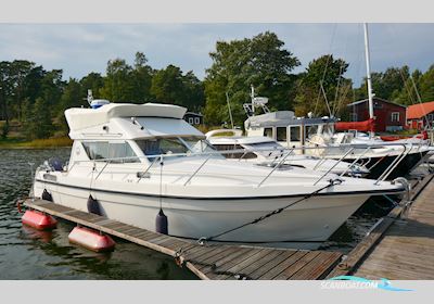 Tristan 315 Flybridge Motorboat 2000, with Volvo Penta Kad43 P/DP engine, Finland