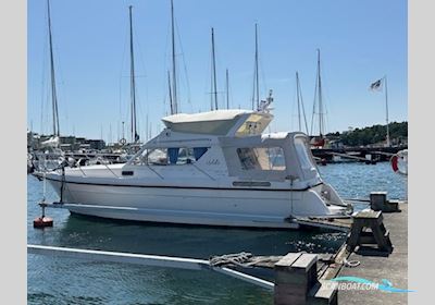 Tristan 315 Flybridge Motorboat 1999, with Hyundai  Seashell engine, Sweden