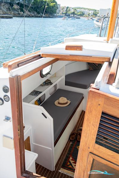 Unique 26 Motorboat 1987, with Sole Diesel engine, Spain