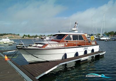Utö 31 Motorboat 1987, with Yanmar 4Lha engine, Finland