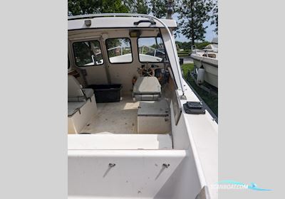 Uttern 560 MR Motorboat 2000, with Suziki ( 130 timer ) engine, Denmark