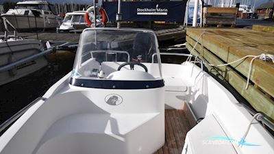 Uttern S46 Motorboat 2005, with  Mercury engine, Sweden