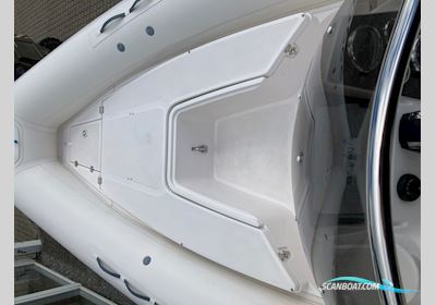 Valiant 685 Classic RIB (Hypalon) med 200 hk Mercury-EFI Verado DS og 1800 kg Brenderup trailer - Anvisningssalg  Motorboat 2017, with Mercury engine, Denmark
