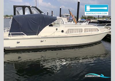 Valk Kruiser Sport 10.50 Motorboat 1978, with Mitsubishi engine, The Netherlands