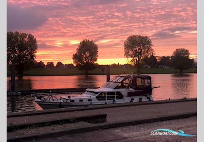 Valkkruiser Content 1270 Motorboat 1992, The Netherlands