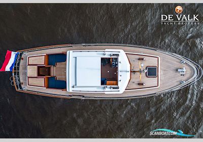 Valkvlet 1130 OK/AK Motorboat 1995, with Ford Mermaid engine, The Netherlands