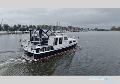 Van Bavel Kruiser 10.20 AK Motorboat 1984, with Mitsubishi Samofa engine, The Netherlands