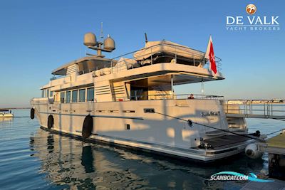 Van Der Valk Explorer 37M Motorboat 2015, with Volvo Penta engine, Spain