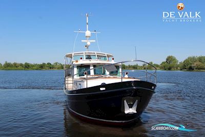 Van Rossumvlet 16M Motorboat 1964, with Mercedes engine, The Netherlands