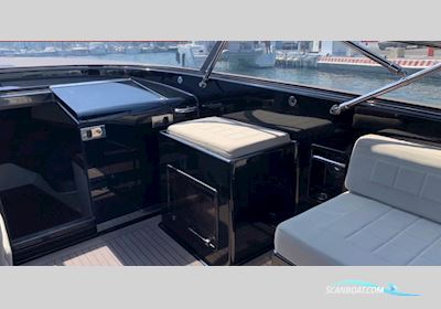 VanDutch 40 Motorboat 2010, with Yanmar engine, France