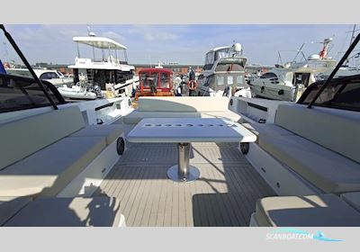 VanDutch 55 Motorboat 2015, France