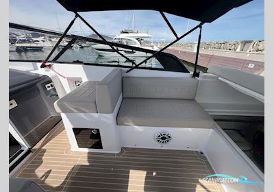 Vandutch 32 Motorboat 2022, with Volvo Penta engine, France