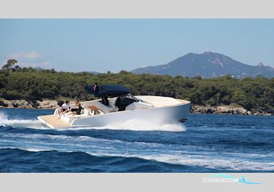 Vandutch T40 Motorboat 2021, with Volvo engine, France