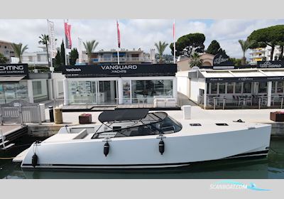 Vandutch VD40 Motorboat 2014, France