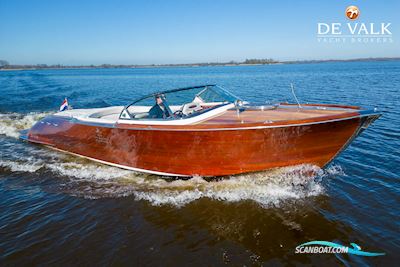 Venegy 37 Motorboat 2001, with VM Detroit engine, The Netherlands