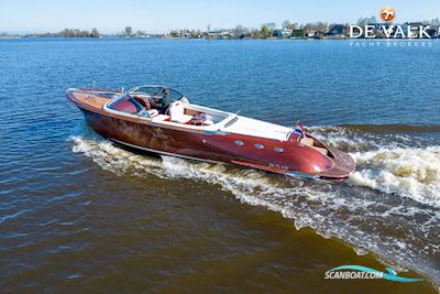 Venegy 37 Motorboat 2001, with VM Detroit engine, The Netherlands