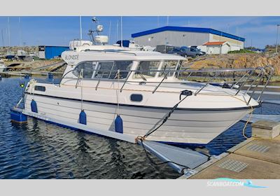 Viknes 880 Motorboat 2006, with YANMAR 4LHA STP 240 Hp engine, Sweden