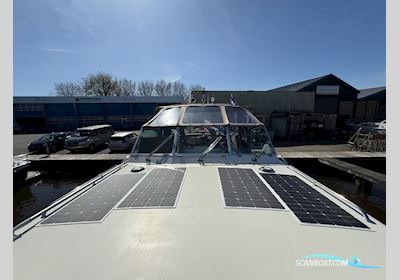 Vivante AK 42 Motorboat 2007, with John Deer engine, The Netherlands