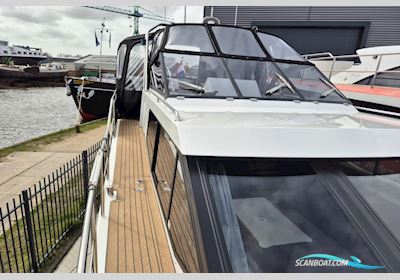 Vri-Jon Contessa 1140 Motorboat 1994, with Iveco 143 pk (8061 M 14) engine, The Netherlands