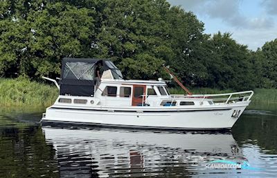 Waddenkruiser  1060 Motorboat 1980, with DAF engine, The Netherlands