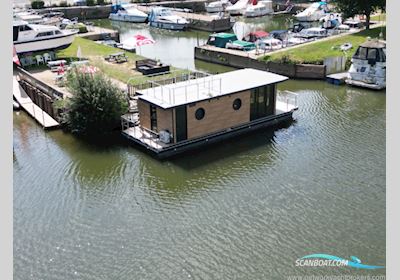 Waterlodge Oasis 3 Motorboat 2005, United Kingdom