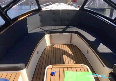 Waterspoor 707 Motorboat 2013, with Nanni Diesel engine, Germany
