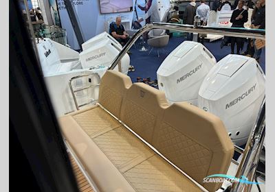 Wellcraft 38 Explorer Motorboat 2026, with Mercury engine, The Netherlands