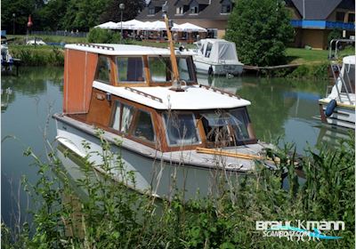 Werft Plaue Liebhaberstück Motorboat 1980, with Volkswagen Group engine, Germany