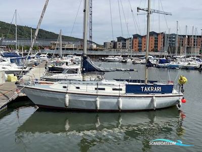 Westerly 33 Ketch Motorboat 1977, with Mercedes OM636 engine, United Kingdom