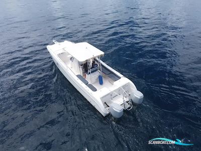 World Cat 330 TE Motorboat 2005, with Suzuki engine, Virgin Islands