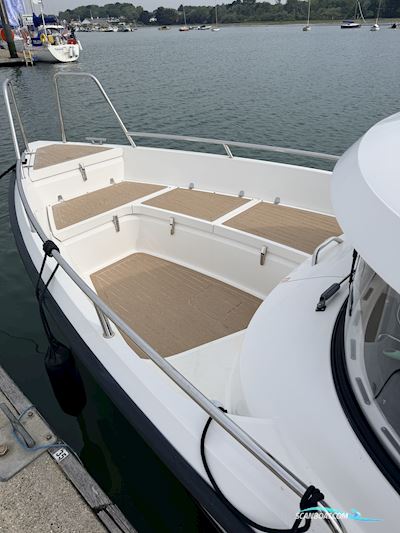 XO 270 RS Motorboat 2015, with Volvo Penta engine, United Kingdom