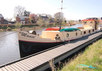 Yard in Rotterdam Motorboat 1929, with Deutz engine, The Netherlands