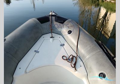 Zodiac Proman 9 Motorboat 2007, with Suzuki engine, France