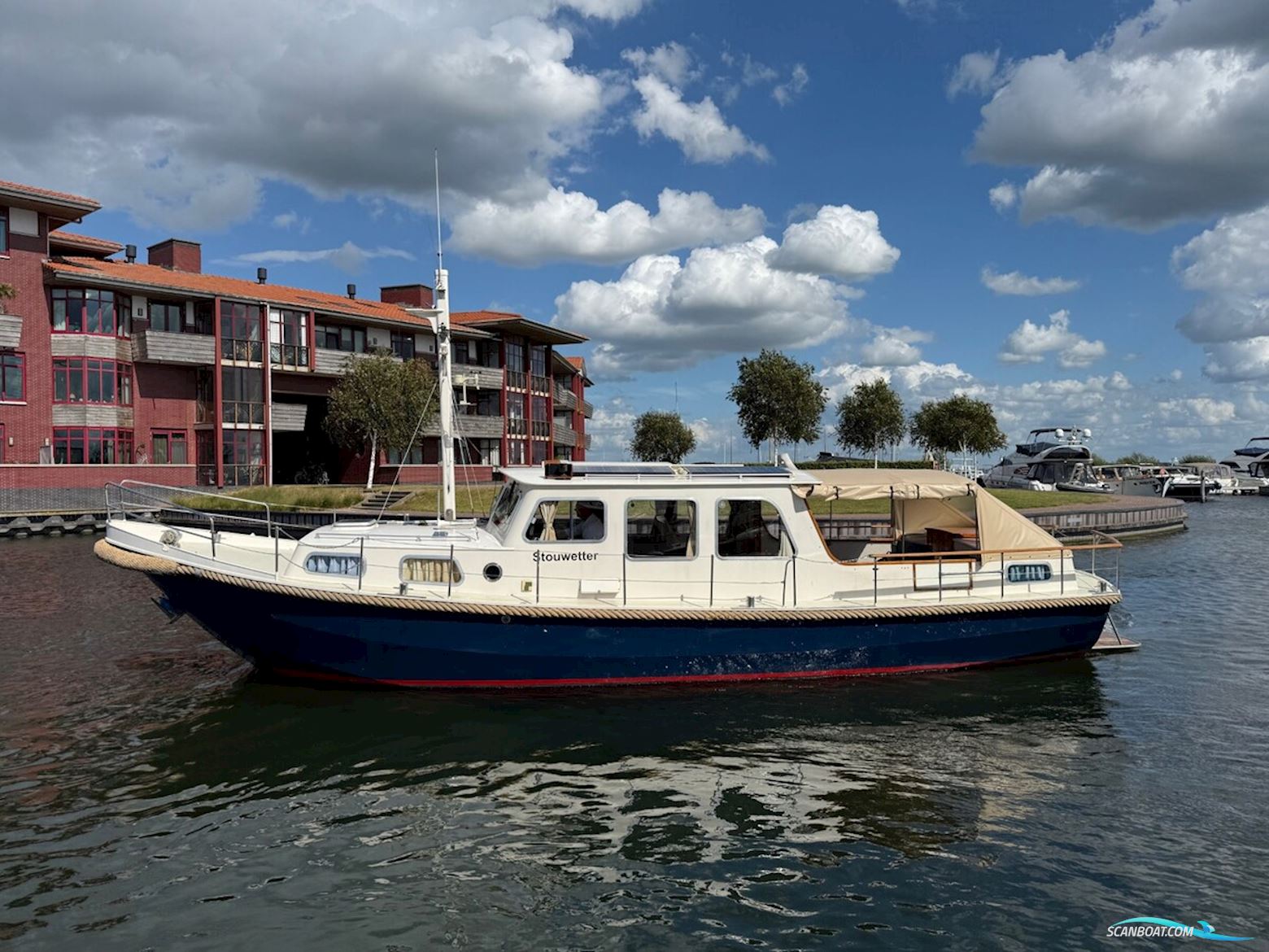 multivlet 11.80 OK AK Motorboat 1983, The Netherlands