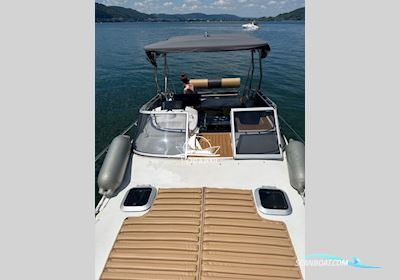 Öchsner SR30 Yachtline Motorboot 2018, mit Volvo Penta motor, Deutschland