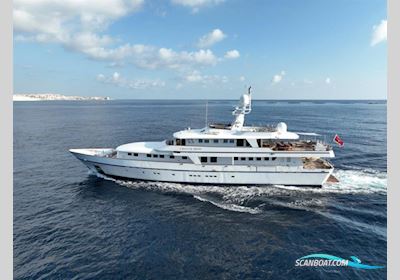 38m Nicolini Motorboot 1986, Kroatien